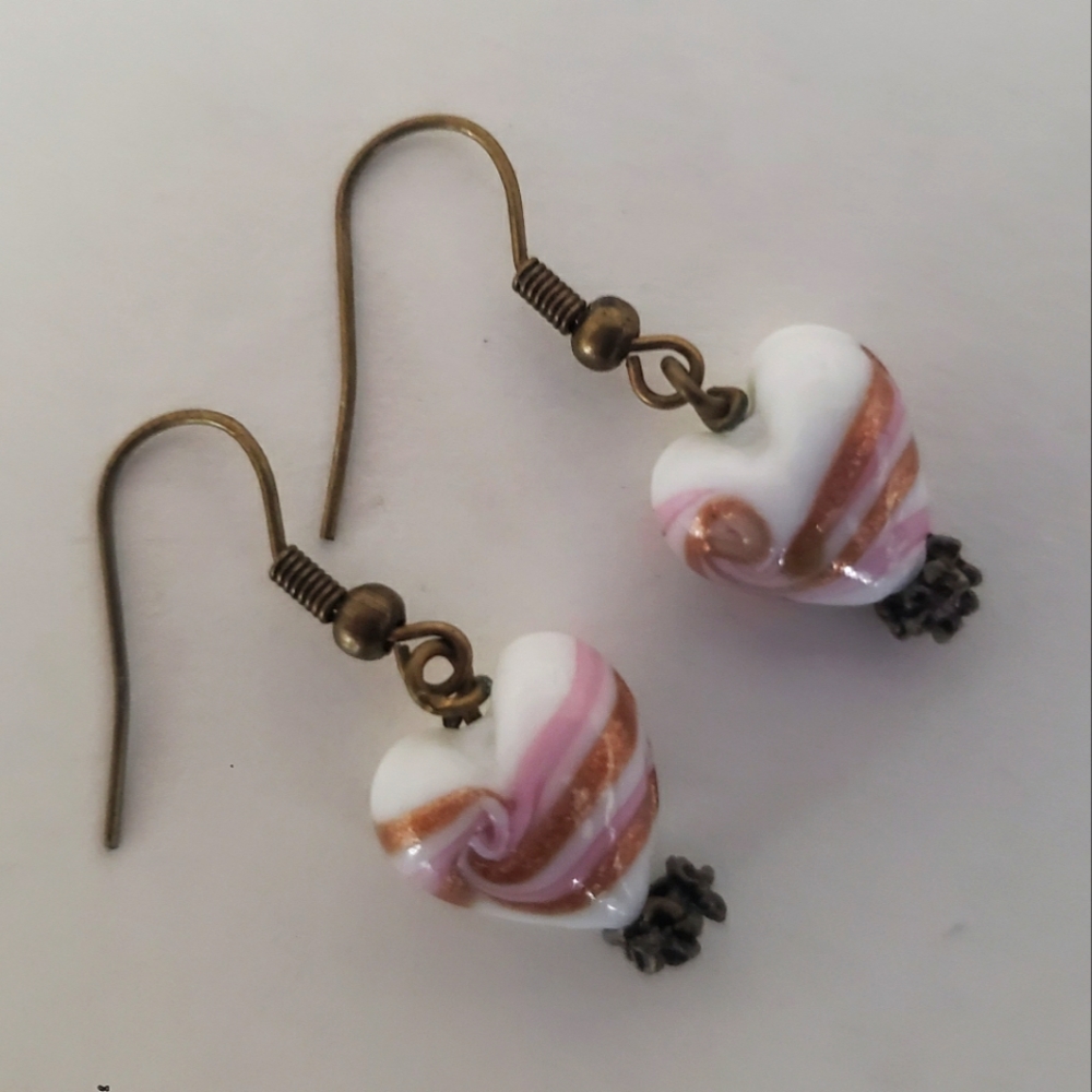 3/$18 Kriaytions Heart Swirl Earrings NEW